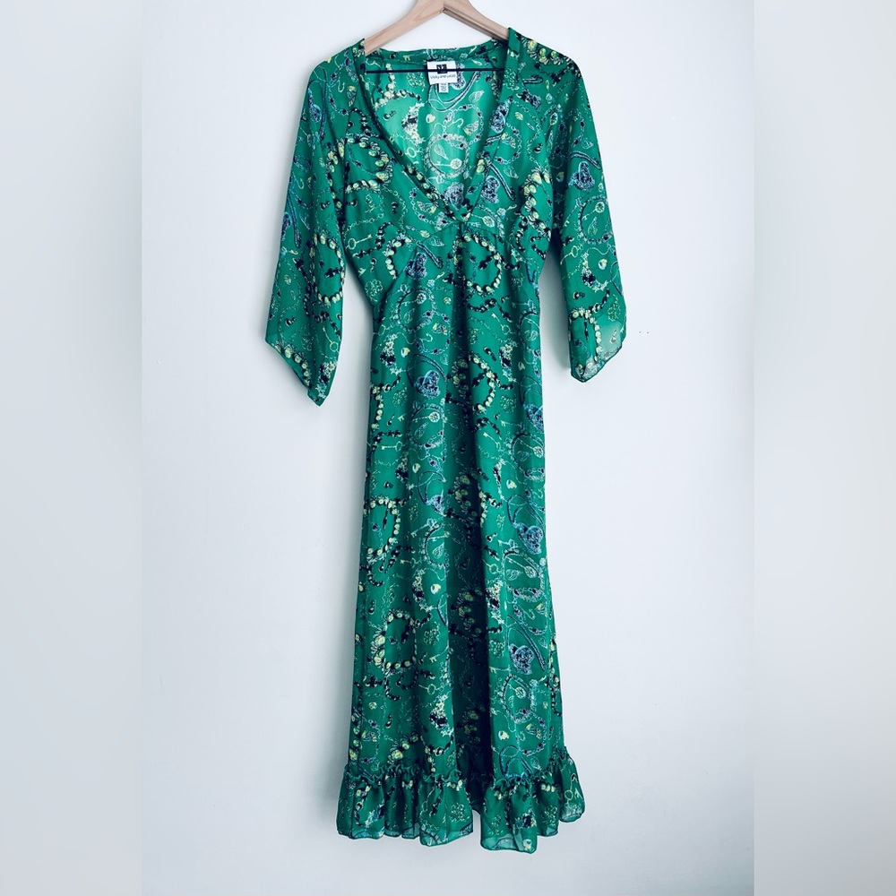 Vicky and Lucas Green dress Maxi Flowy ruffle boho summer V neck forest Fairy M